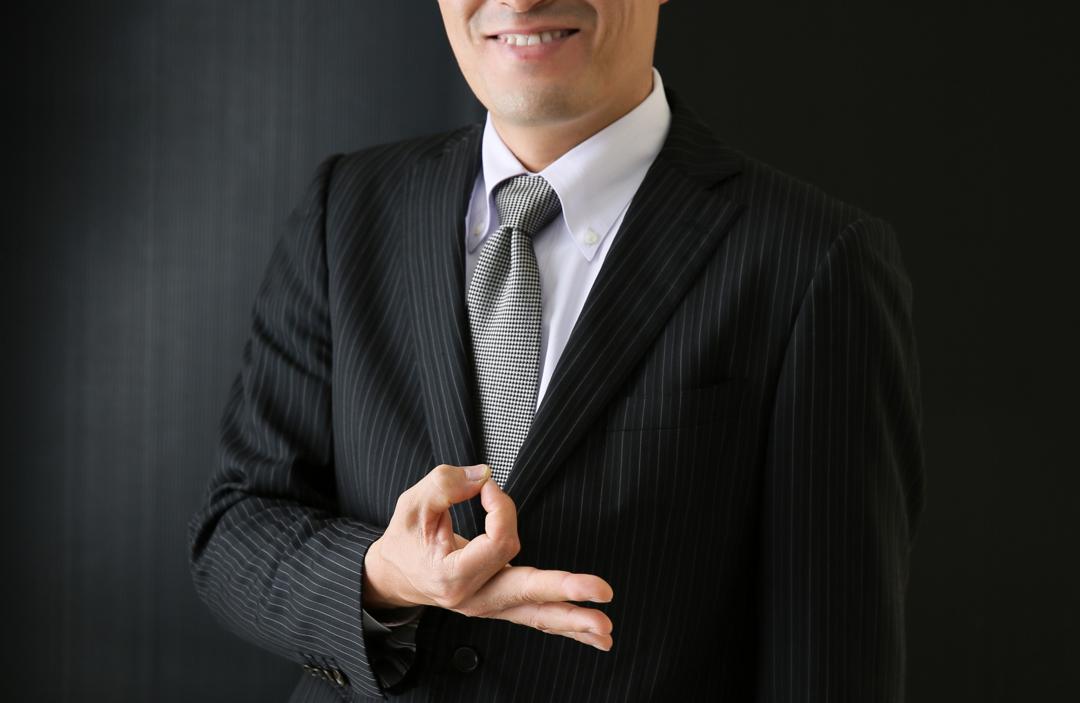 �f�B�[���[��r